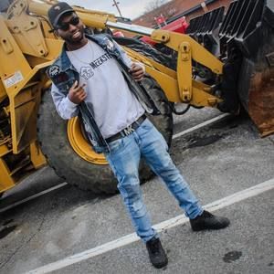 Meet your Posher, Malik